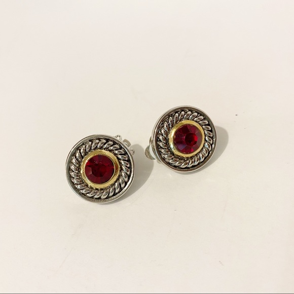 💕Classic Two Tone Red Jewel Clip Earrings NWT OS - Picture 2 of 6